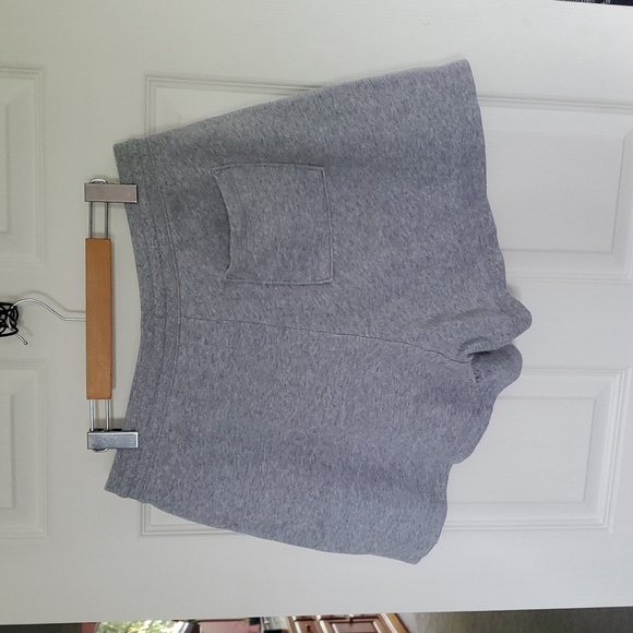 4 For $30 Old Navy Gray Athletic Shorts Elastic Waistband Mid-Thigh Length - Picture 3 of 4